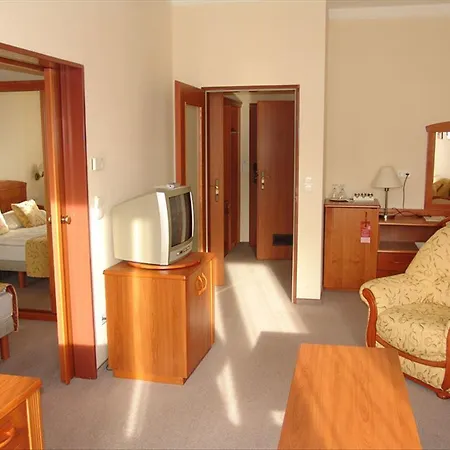 Club Luxus Apartman Διαμέρισμα Zalakaros